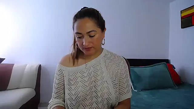 Snapshot of ximenaxcite19 chatting on February 2026 01:32:02 PM ximenaxcite19 online show from February 2026 01:32:02 PM