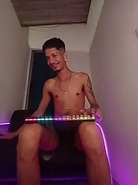 theyllorwillian online show from July 2026 03:23:01 AM