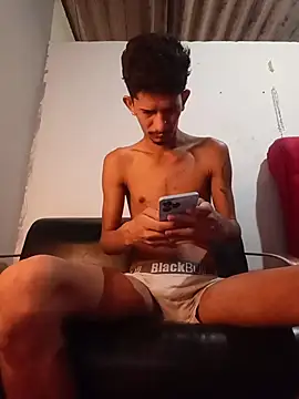 theyllorwillian online show from July 2026 12:10:01 PM