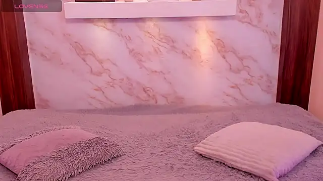 Dakota ferreti  online show from March 2026 08:15:02 PM