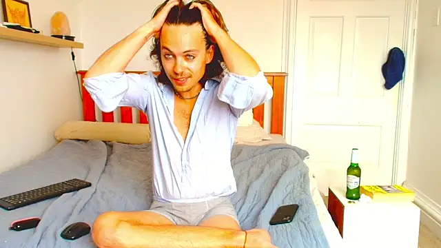 Snapshot of punktwink420 chatting on December 2025 10:58:01 PM punktwink420 online show from December 2025 10:58:01 PM