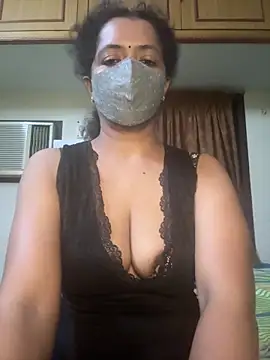 TeddyLover5 online show from May 2026 06:35:01 PM
