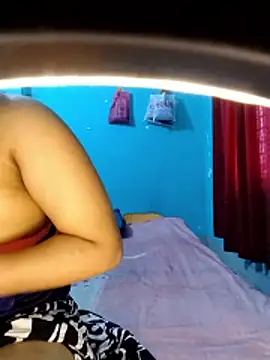 priya2098 online show from February 2026 05:17:02 AM