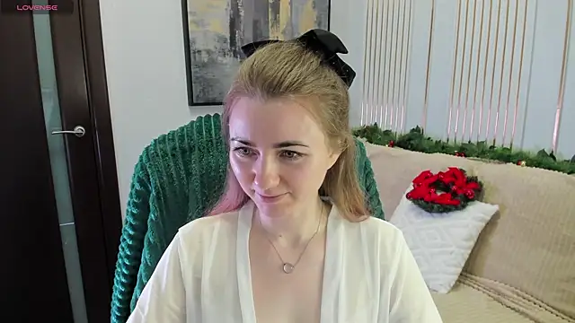 Snapshot of SofiAngela chatting on December 2025 12:40:01 AM SofiAngela online show from December 2025 12:40:01 AM