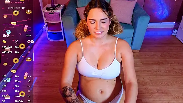 Snapshot of AdharaWo chatting on January 2026 07:11:01 PM AdharaWo online show from January 2026 07:11:01 PM