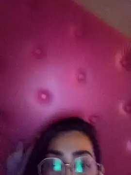 Snapshot of Yani-14 chatting on January 2026 05:55:01 AM Yani-14 online show from January 2026 05:55:01 AM