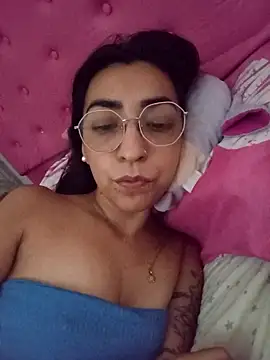 Snapshot of Yani-14 chatting on February 2026 08:36:01 PM Yani-14 online show from February 2026 08:36:01 PM