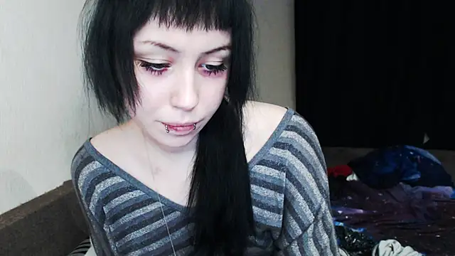 Lucyy666 online show from December 2025 03:27:02 AM