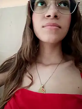 Snapshot of Vanneskk chatting on December 2025 01:37:02 PM Vanneskk online show from December 2025 01:37:02 PM