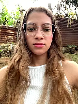 Snapshot of Vanneskk chatting on January 2026 02:32:02 PM Vanneskk online show from January 2026 02:32:02 PM