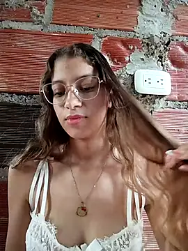 Snapshot of Vanneskk chatting on February 2026 07:42:02 PM Vanneskk online show from February 2026 07:42:02 PM