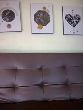 Snapshot of ZoeyFierce chatting on February 2026 01:07:01 PM ZoeyFierce online show from February 2026 01:07:01 PM