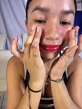 Snapshot of ZoeyFierce chatting on February 2026 01:07:01 PM ZoeyFierce online show from February 2026 01:07:01 PM