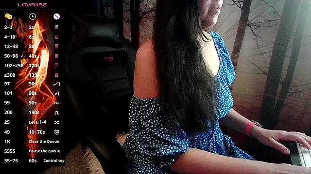 Snapshot of Whisperingfire chatting on May 2026 07:53:01 PM Whisperingfire online show from May 2026 07:53:01 PM