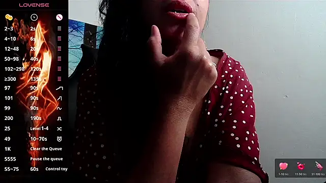Snapshot of Whisperingfire chatting on June 2026 08:10:02 PM Whisperingfire online show from June 2026 08:10:02 PM