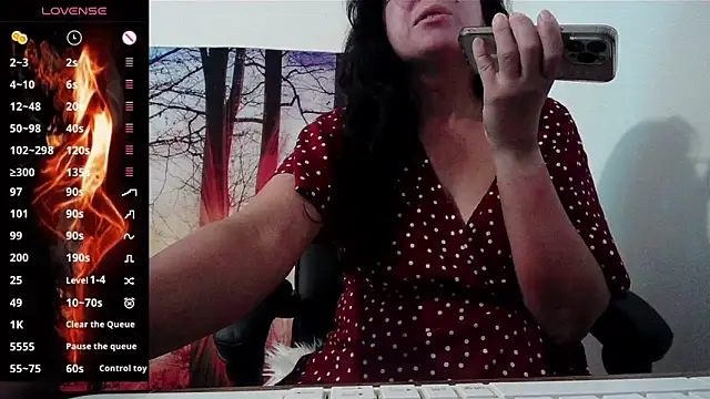 Whisperingfire online show from June 2026 02:36:01 PM