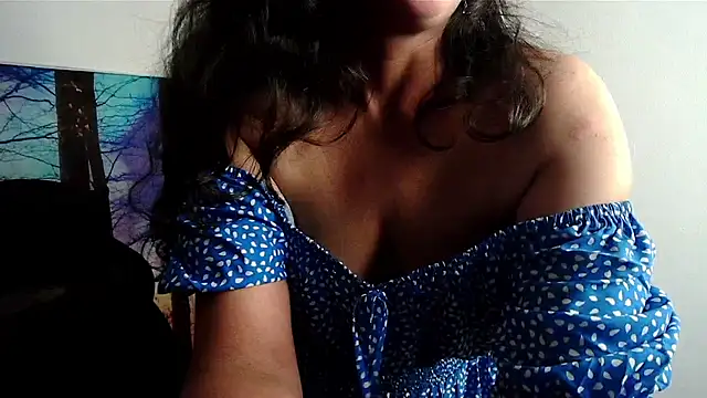 Whisperingfire online show from July 2026 08:40:02 PM