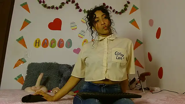 Snapshot of MarillynMorgan chatting on April 2026 02:19:02 PM MarillynMorgan online show from April 2026 02:19:02 PM