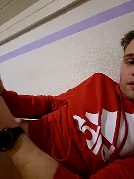 Snapshot of Patrick862001 chatting on December 2025 09:11:02 PM Patrick862001 online show from December 2025 09:11:02 PM