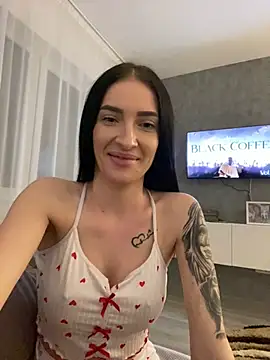 alessiamons online show from March 2026 09:43:01 PM