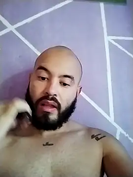 Snapshot of Duglass_tomson chatting on January 2026 06:55:01 PM Duglass tomson online show from January 2026 06:55:01 PM