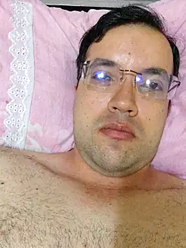 Snapshot of Silvakkfitk chatting on December 2025 12:16:02 AM Silvakkfitk online show from December 2025 12:16:02 AM