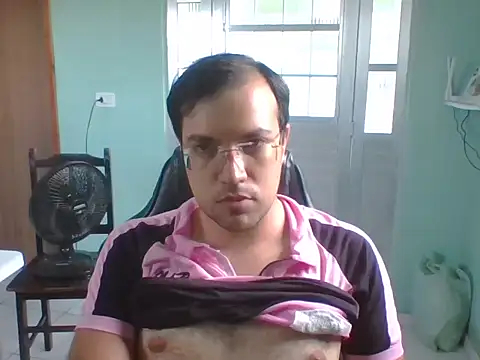 Snapshot of Silvakkfitk chatting on January 2026 05:39:01 PM Silvakkfitk online show from January 2026 05:39:01 PM