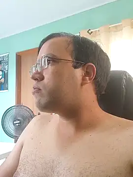 Snapshot of Silvakkfitk chatting on March 2026 11:48:02 AM Silvakkfitk online show from March 2026 11:48:02 AM