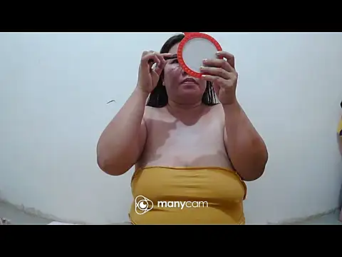 Snapshot of hottiemama69 chatting on May 2026 10:22:01 AM hottiemama69 online show from May 2026 10:22:01 AM