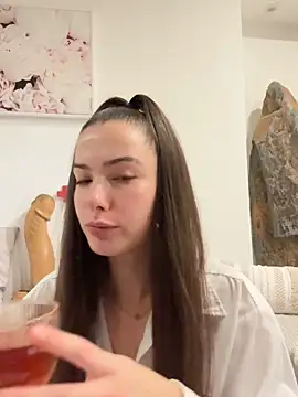 Snapshot of Sugarbellax chatting on December 2025 05:43:02 PM Sugarbellax online show from December 2025 05:43:02 PM