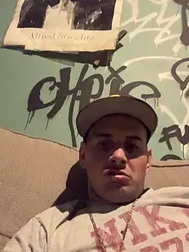 dopeboycali92 online show from May 2026 10:11:02 AM
