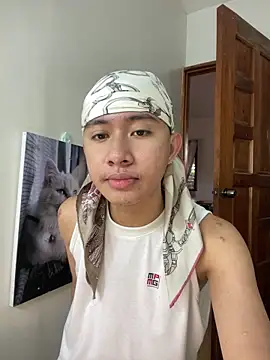 Snapshot of asiantwink0000 chatting on February 2026 10:59:02 PM asiantwink0000 online show from February 2026 10:59:02 PM