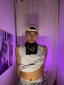 Snapshot of asiantwink0000 chatting on February 2026 10:01:01 AM asiantwink0000 online show from February 2026 10:01:01 AM