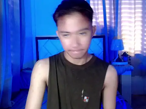 Snapshot of asiantwink0000 chatting on February 2026 08:15:02 AM asiantwink0000 online show from February 2026 08:15:02 AM