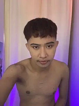 Snapshot of asiantwink0000 chatting on February 2026 05:49:01 AM asiantwink0000 online show from February 2026 05:49:01 AM