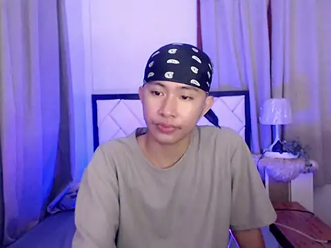 Snapshot of asiantwink0000 chatting on February 2026 08:46:02 AM asiantwink0000 online show from February 2026 08:46:02 AM