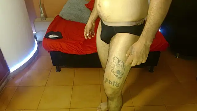 Leo strongrush1 online show from November 2025 02:31:02 PM