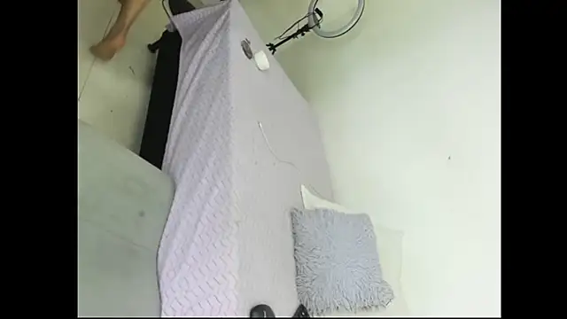 violetaebony online show from February 2026 08:29:01 PM