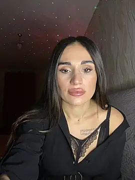 Snapshot of MonikaSi chatting on January 2026 06:22:02 PM MonikaSi online show from January 2026 06:22:02 PM