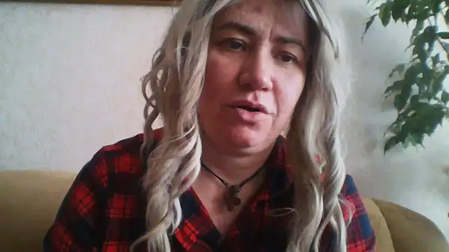 Snapshot of ClaireShannon chatting on January 2026 11:47:01 AM ClaireShannon online show from January 2026 11:47:01 AM