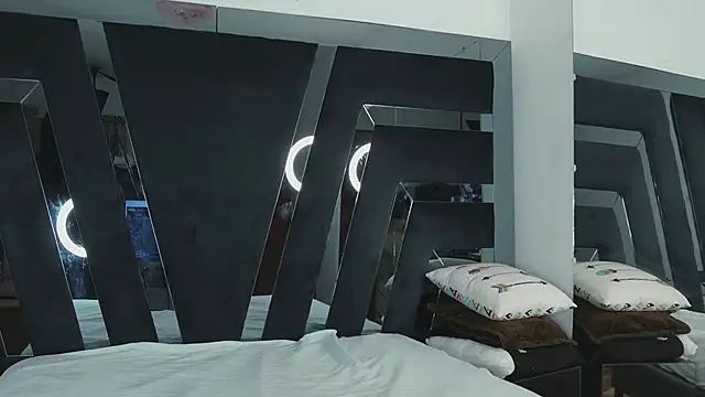 Snapshot of Kassandra_xxx chatting on February 2026 09:21:01 PM Kassandra xxx online show from February 2026 09:21:01 PM