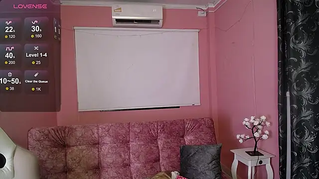 Snapshot of chabelita_165 chatting on February 2026 07:51:01 PM chabelita 165 online show from February 2026 07:51:01 PM