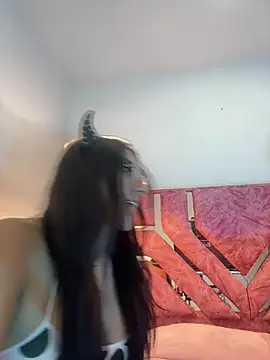 Dafne se online show from April 2026 01:07:02 AM