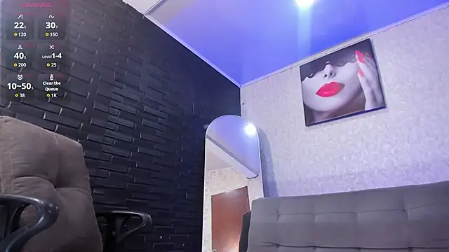 Snapshot of Brizza_H033 chatting on January 2026 02:30:02 PM Brizza H033 online show from January 2026 02:30:02 PM