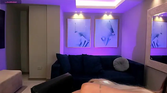 RossiRivers online show from April 2026 12:14:01 PM