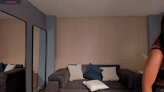 Snapshot of AmbarOwens chatting on February 2026 04:27:02 AM AmbarOwens online show from February 2026 04:27:02 AM