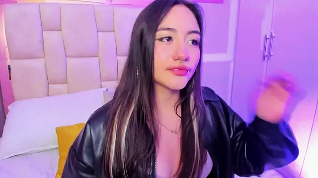 Snapshot of Nana__S chatting on January 2026 03:11:02 AM Nana S online show from January 2026 03:11:02 AM