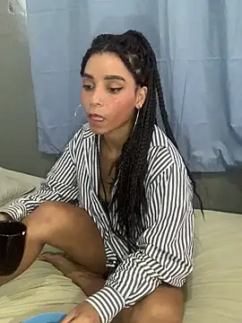 Lillith Bloom online show from February 2026 02:27:02 PM