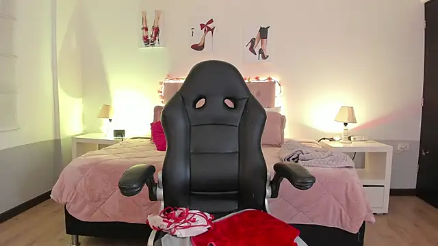 Samantha spike2 online show from May 2026 07:44:02 PM