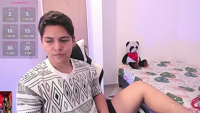 Asta YunoXXX online show from February 2026 06:23:01 AM